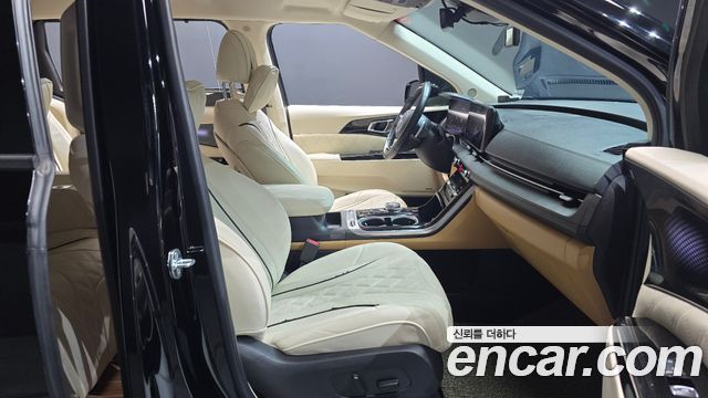 Kia Carnival (IV) Gasoline 9-seater Limousine(Special vehicle) 2022 — фото 26