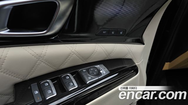 Kia Carnival (IV) Gasoline 9-seater Limousine(Special vehicle) 2022 — фото 27