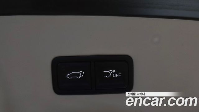Kia Carnival (IV) Gasoline 9-seater Limousine(Special vehicle) 2022 — фото 31