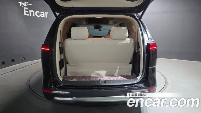 Kia Carnival (IV) Gasoline 9-seater Limousine(Special vehicle) 2022 — фото 32