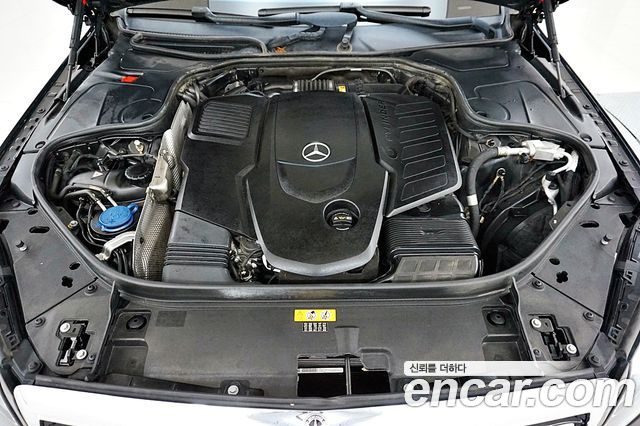 Mercedes-Benz S-Class (W222) S350 d 4MATIC 2019 — фото 8