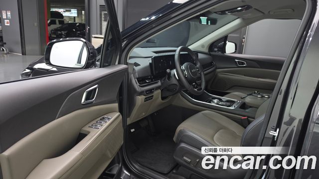 Kia Carnival (IV) Gasoline 9-Seater Noblesse 2025 — фото 10