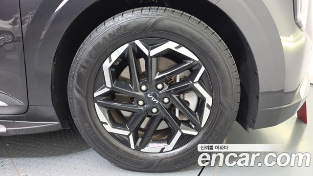 Kia Carnival (IV) Gasoline 9-Seater Noblesse 2025 — фото 21
