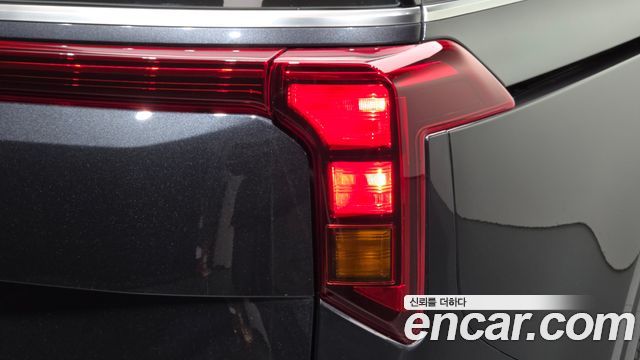 Kia Carnival (IV) Gasoline 9-Seater Noblesse 2025 — фото 23