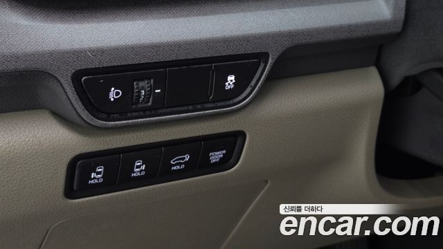 Kia Carnival (IV) Gasoline 9-Seater Noblesse 2025 — фото 28