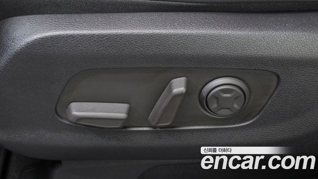 Kia Carnival (IV) Gasoline 9-Seater Noblesse 2025 — фото 31