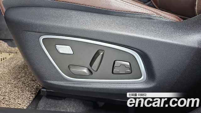 Renault Korea QM6 2.0 LPe RE Signature 2WD 2020 — фото 16