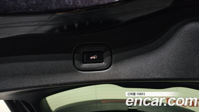 Renault Korea QM6 2.0 LPe RE Signature 2WD 2020 — фото 30