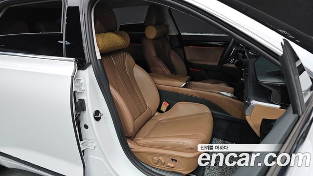 Hyundai Grandeur Hybrid (GN7) Exclusive 2023 — фото 32