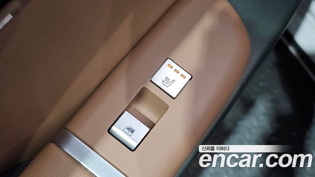Hyundai Grandeur Hybrid (GN7) Exclusive 2023 — фото 35