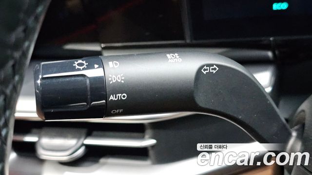 Hyundai Grandeur Hybrid (GN7) Exclusive 2023 — фото 38