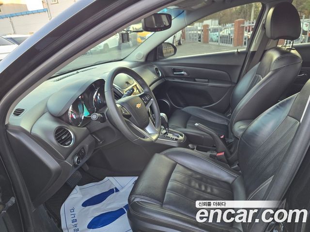 Chevrolet Cruze 1.8 LTZ+ The Perfect Black 2014 — фото 7