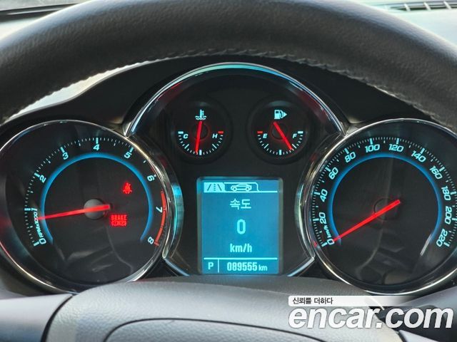 Chevrolet Cruze 1.8 LTZ+ The Perfect Black 2014 — фото 16