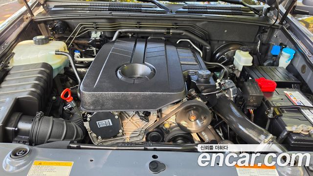 KG Mobility (SsangYong) Rexton W 2.2 4WD RX7 Luxury 2017 — фото 6
