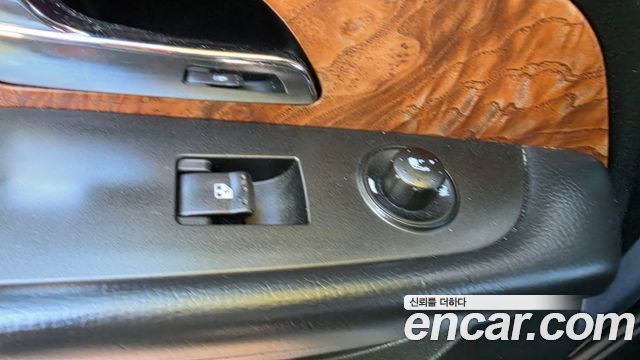 KG Mobility (SsangYong) Rexton W 2.2 4WD RX7 Luxury 2017 — фото 17