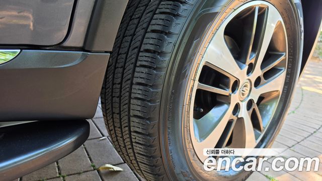 KG Mobility (SsangYong) Rexton W 2.2 4WD RX7 Luxury 2017 — фото 19