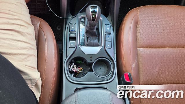 Hyundai Santa Fe (DM) Diesel(e-VGT) 2.0 2WD Exclusive Special 2015 — фото 9