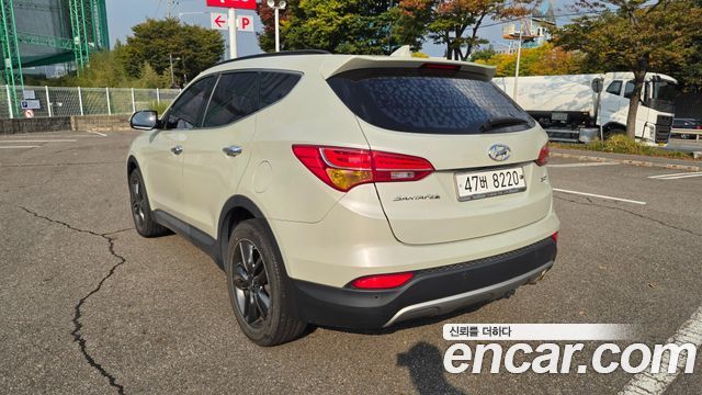 Hyundai Santa Fe (DM) Diesel(e-VGT) 2.0 2WD Exclusive Special 2015 — фото 17