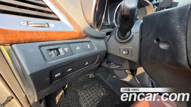 Hyundai Santa Fe (DM) Diesel(e-VGT) 2.0 2WD Exclusive Special 2015 — фото 21
