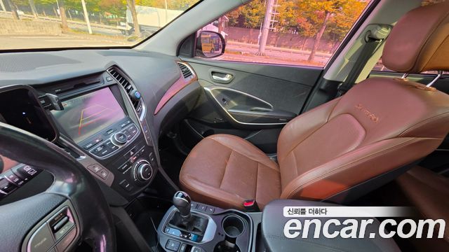 Hyundai Santa Fe (DM) Diesel(e-VGT) 2.0 2WD Exclusive Special 2015 — фото 23