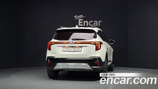 Kia Seltos Gasoline 1.6 Turbo 2WD Signature 2023 — фото 4