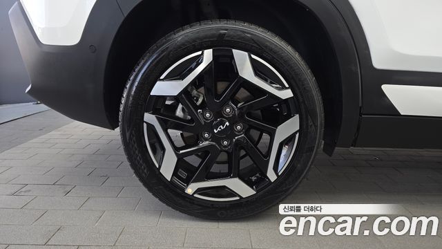 Kia Seltos Gasoline 1.6 Turbo 2WD Signature 2023 — фото 5