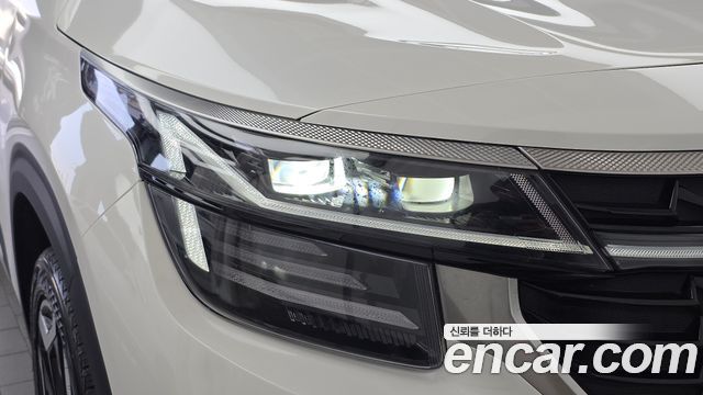 Kia Seltos Gasoline 1.6 Turbo 2WD Signature 2023 — фото 22