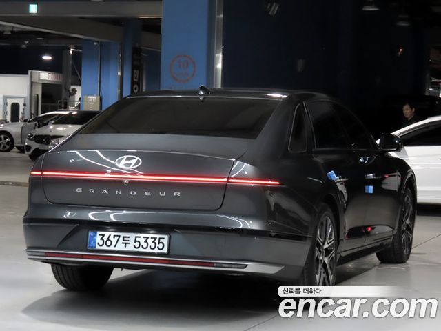 Hyundai Grandeur (GN7) 2,5 Gasoline 2WD Exclusive 2023 — фото 2