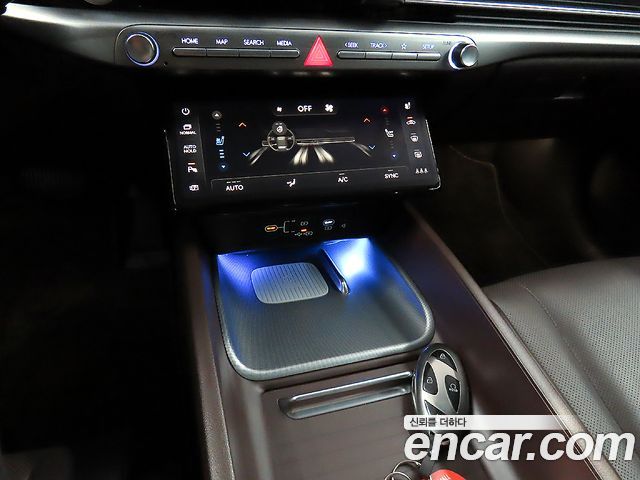 Hyundai Grandeur (GN7) 2,5 Gasoline 2WD Exclusive 2023 — фото 18