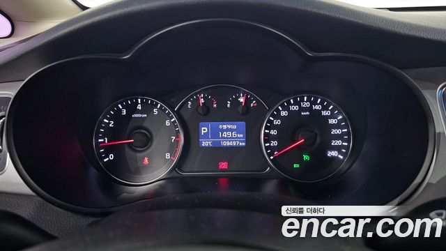 Kia Carens 2.0 LPi Prestige 2014 — фото 8
