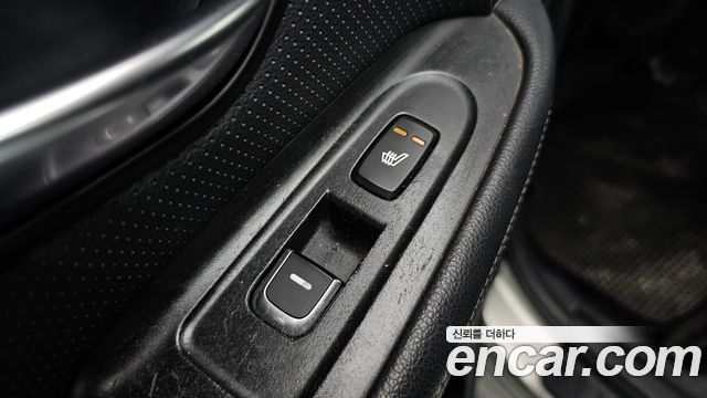 Kia Carens 2.0 LPi Prestige 2014 — фото 19