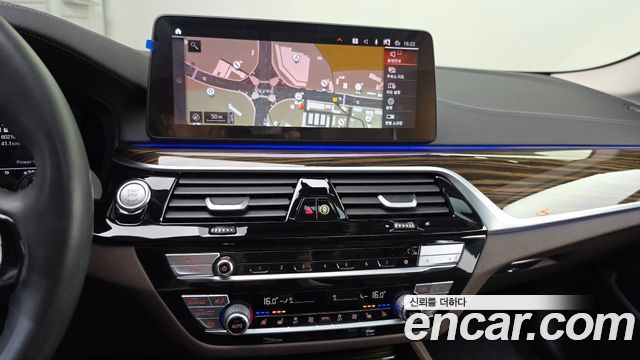 BMW 5 Series (G30) 523d xDrive Luxury 2022 — фото 14