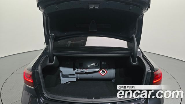 Kia K7 Premier 3.0 LPI Trendy(Rented Car) 2020 — фото 18