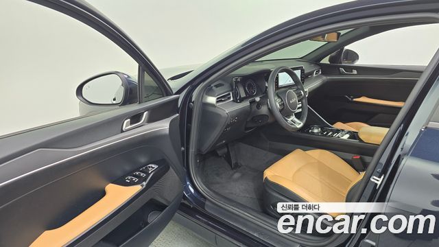 Kia K5 Hybrid (III) Prestige 2022 — фото 10
