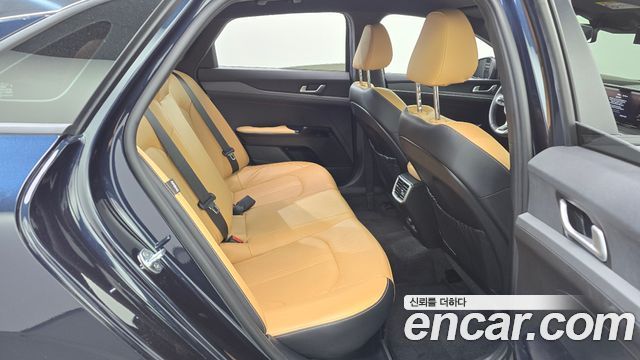 Kia K5 Hybrid (III) Prestige 2022 — фото 12
