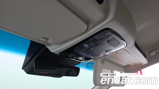 Hyundai Staria L3.5 Cargo 3-Seater Modern 2026 — фото 19