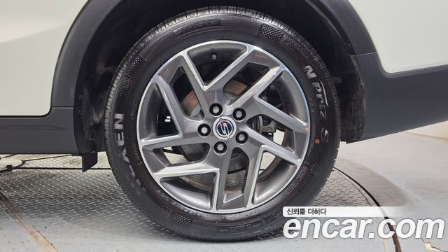 KG Mobility (SsangYong) Tivoli Air 1.5 A3 2WD 2022 — фото 21