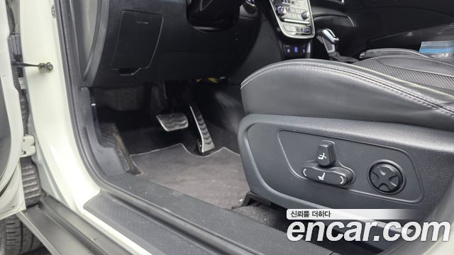 KG Mobility (SsangYong) Tivoli Air 1.5 A3 2WD 2022 — фото 28