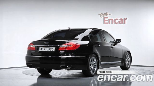 Hyundai Genesis BH 330 Luxury Standard 2012 — фото 2