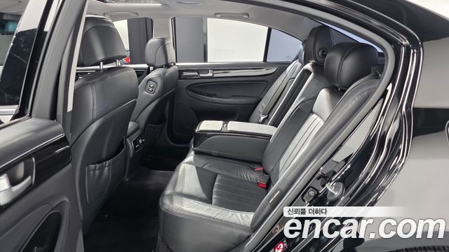 Hyundai Genesis BH 330 Luxury Standard 2012 — фото 12