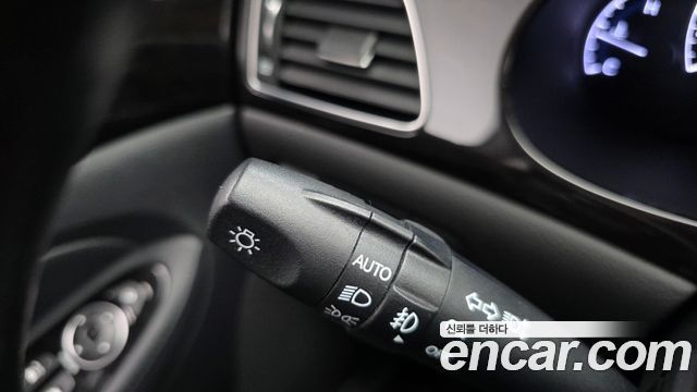 Hyundai Genesis BH 330 Luxury Standard 2012 — фото 29