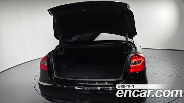 Hyundai Genesis BH 330 Luxury Standard 2012 — фото 33