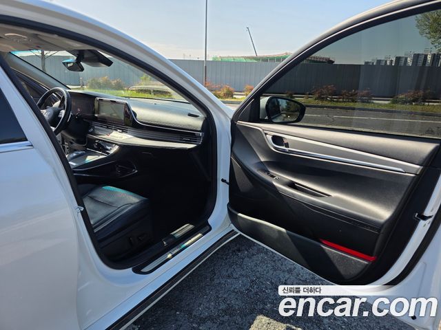 Hyundai Grandeur (IG) 2.5 Premium 2023 — фото 9