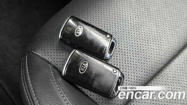 Kia Sorento Diesel 2.0 2WD Prestige 2020 — фото 16