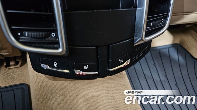 Porsche Cayenne 3.0 Diesel Platium Edition 958 2017 — фото 19