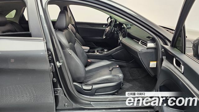 Kia K5 Hybrid (III) Trendy 2022 — фото 26
