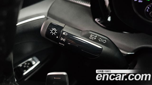 Kia K5 Hybrid (III) Trendy 2022 — фото 28