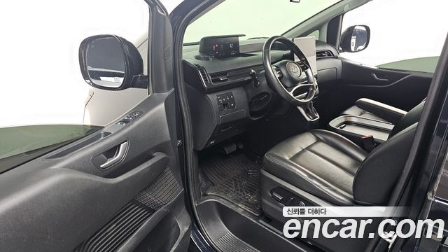 Hyundai Staria Cargo 5-Seater Modern 2022 — фото 10