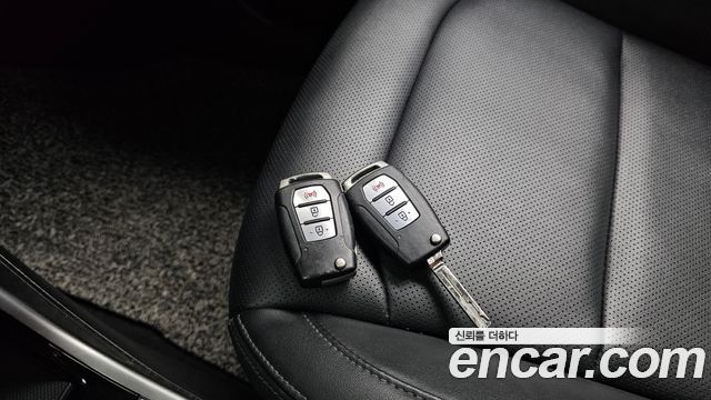 KG Mobility (SsangYong) Beautiful Korando Diesel 1.6 2WD C5 Plus 2021 — фото 16