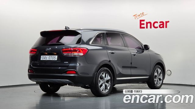 Kia Sorento Diesel 2.0 2WD Noblesse 2016 — фото 2